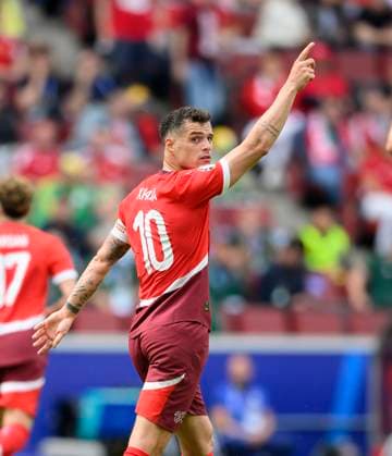 XHAKA Granit (SUI) Gestik, Geste, Vorrunde 1. Spieltag, Gruppe A, Match M02, Ungarn (HUN) - Schweiz (SUI), am 15.06.2021 in Koeln Deutschland. Fussball Europameisterschaft 2024 vom 14.06. - 14.07.2024 in Deutschland. Â