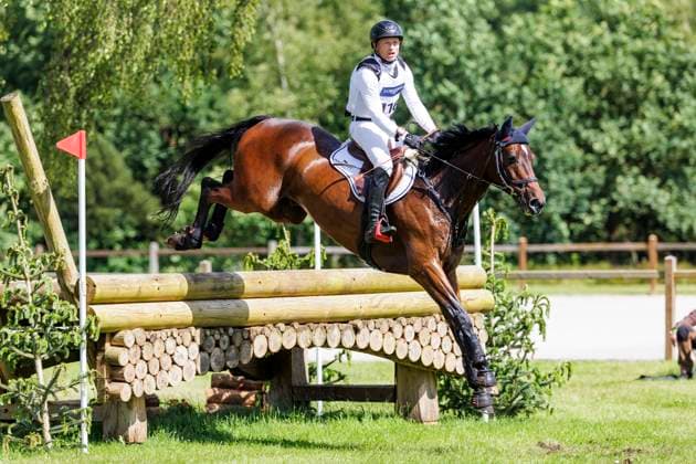 Sport Themen der Woche KW24 Sport Bilder des Tages LUHMÜHLEN - Longines Horse Trail 2024, LUHMÜHLEN - Longines Horse Trail 2024 JUNG Michael (GER), Fischerchipmunk FRH CCI4*-S Meßmer Trophy Deutsche Meisterschaft 2024 Gelände Cross Country Luhmühlen, Turniergelände 15. June 2024 - *** LUHMÜHLEN Longines Horse Trail 2024, LUHMÜHLEN Longines Horse Trail 2024 JUNG Michael GER , Fischerchipmunk FRH CCI4 S Meßmer Trophy German Championship 2024 Cross Country Luhmühlen, Showground 15 June 2024