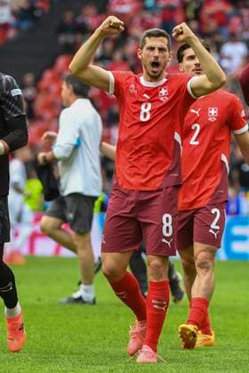 COLOGNE, GERMANY - JUNE 15: Remo Freuler of Switzerland celebrates victory after the UEFA EURO, EM, Europameisterschaft,Fussball 2024 group stage match between Hungary and Switzerland at Cologne Stadium on June 15, 2024 in Cologne, Germany. Cologne Cologne Stadium North Rhine-Westphalia Germany Copyright: xJustPictures.ch ManuelxWinterbergerx jp-en-EuSpIm-MWI_7943