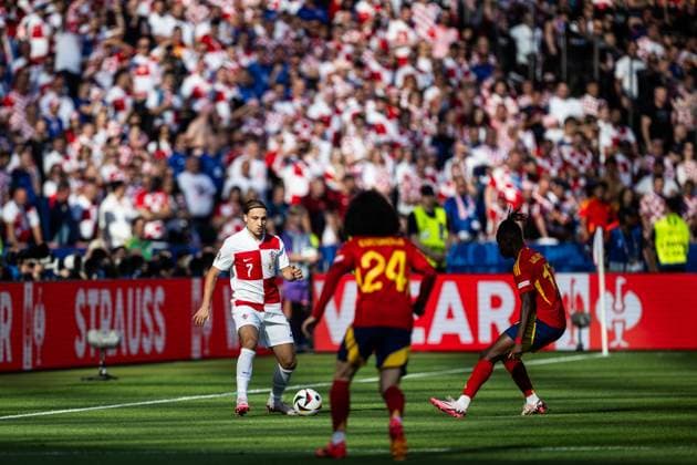 240615 Lovro Majer of Croatia during the UEFA EURO, EM, Europameisterschaft,Fussball 2024 Football Championship match between Spain and Croatia on June 15, 2024 in Berlin. Photo: Mathias Bergeld BILDBYRAN kod MB MB0935 fotboll football soccer fotball fotbolls-em europamästerskap em uefa euro uefa european football championship euro 2024 spanien spain kroatien croatia bbeng Copyright: MATHIASxBERGELD BB240615MB033