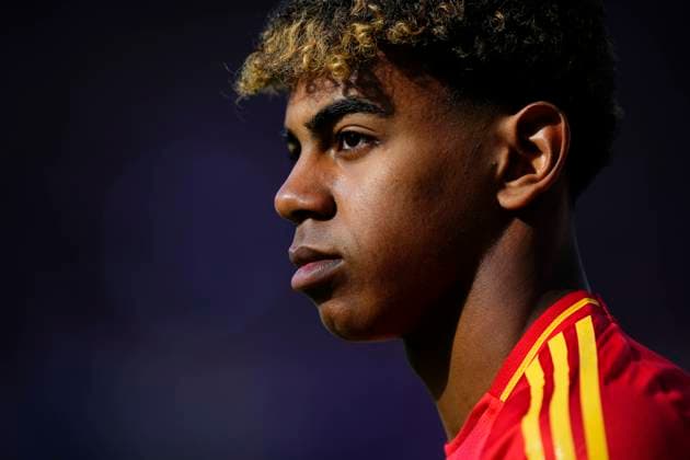 Sport Bilder des Tages Spain v Croatia: Group B - UEFA EURO, EM, Europameisterschaft,Fussball 2024 Lamine Yamal right winger of Spain and FC Barcelona, Barca during the UEFA EURO 2024 group stage match between Spain and Croatia at Olympiastadion on June 15, 2024 in Berlin, Germany. Berlin Germany  Copyright: xJosexBretonx originalFilename:breton-spainvcr240615_npWWh.jpg