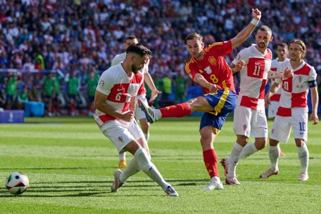 Fabian Ruiz (Spanien Nationalmannschaft Euro 2024, 08) Torschuss zum 2:0, GER, UEFA EURO, EM, Europameisterschaft,Fussball 2024, Fussball Herren, UEFA EM 2024 Matchtag 1, Gruppe B, Spanien vs. Kroatien, 15.06.2024. GER, UEFA Euro 2024, Fussball Herren, UEFA EM 2024 Matchtag 1, Gruppe B, Spanien vs. Kroatien, 15.06.2024. Berlin Copyright: xEibner-Pressefotox xClaudiusxRauchx EP_CRH