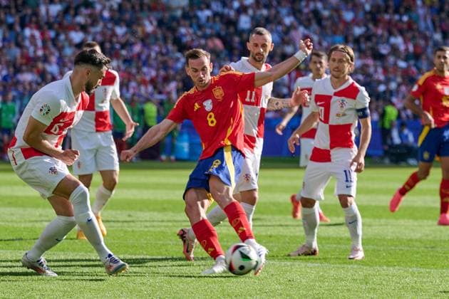 Fabian Ruiz (Spanien Nationalmannschaft Euro 2024, 08) Torschuss zum 2:0, GER, UEFA EURO, EM, Europameisterschaft,Fussball 2024, Fussball Herren, UEFA EM 2024 Matchtag 1, Gruppe B, Spanien vs. Kroatien, 15.06.2024. GER, UEFA Euro 2024, Fussball Herren, UEFA EM 2024 Matchtag 1, Gruppe B, Spanien vs. Kroatien, 15.06.2024. Berlin Copyright: xEibner-Pressefotox xClaudiusxRauchx EP_CRH