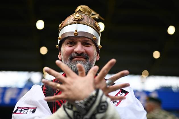 Fußball EURO 2024 Italy - Albania 8708217 15.06.2024 A fan waits before the UEFA EURO, EM, Europameisterschaft,Fussball 2024 Group B soccer match between Italy and Albania at the BVB Stadion Dortmund, in Dortmund, Germany. Alexey Filippov Sputnik Dortmund Germany  Copyright: xAlexeyxFilippovx