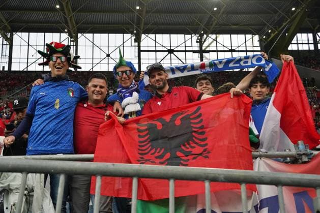 Supporters of Italy and Albania during UEFA EURO, EM, Europameisterschaft,Fussball 2024 - Italy vs Albania, UEFA European Football Championship in Dortmund, Germany, June 15 2024  Copyright: xEmmanuelexMastrodonato IPAxSportx xx IPA_47148493 IPA_Agency_IPA47148493