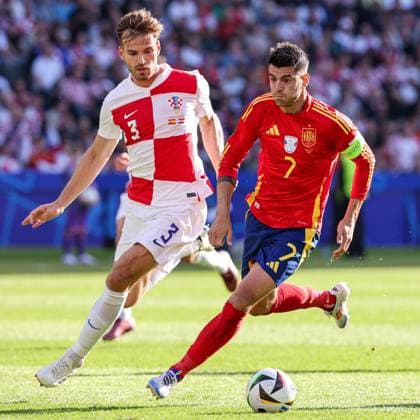 2024-06-15 Spain v Croatia - Group B - UEFA EURO, EM, Europameisterschaft,Fussball 2024 BERLIN, GERMANY - JUNE 15: Alvaro Morata of Spain dribbles during the Group B - UEFA EURO 2024 match between Spain and Croatia at Olympiastadion on June 15, 2024 in Berlin, Germany. (Photo by Peter Lous BSR Agency) Berlin Germany Content not available for redistribution in The Netherlands directly or indirectly through any third parties. Copyright: xBSRxAgencyx
