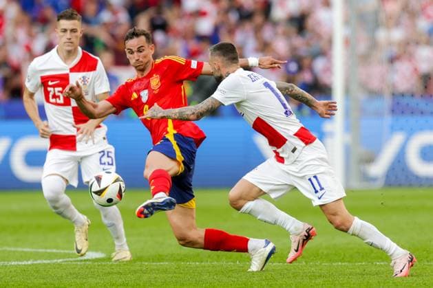 Spain v Croatia: Group B - UEFA EURO, EM, Europameisterschaft,Fussball 2024 BERLIN, GERMANY - JUNE 15: Fabian Ruiz of Spain Marcelo Brozovic of Croatia during the UEFA EURO 2024 group stage match between Spain and Croatia at Olympiastadion on June 15, 2024 in Berlin, Germany. LukaxStanzl PIXSELL