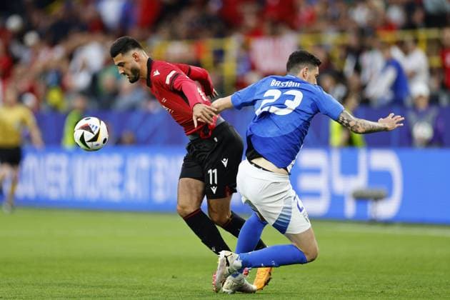 DORTMUND, Signal Iduna Park Stadium, 15-06-2024 , European Football Championship Euro2024, Group stage match no.4 between Italy and Albania, Italy player Alessandro Bastoni and Albania player Armando Broja Italy - Albania (Euro2024)  x25497950x Copyright: