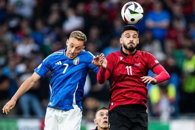240615 Davide Frattesi of Italy and Armando Broja of Albania during the UEFA EURO, EM, Europameisterschaft,Fussball 2024 Football Championship match between Italy and Albania on June 15, 2024 in Dortmund. Photo: Jesper Zerman BILDBYRAN kod JZ JZ0538 fotboll football soccer fotball fotbolls-em europamästerskap em uefa euro uefa european football championship euro 2024 italy albanien albania bbeng Copyright: JESPERxZERMAN BB240615JZ046