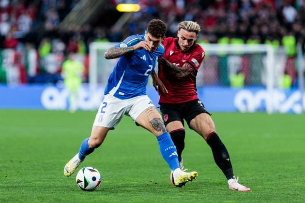 UEFA EURO, EM, Europameisterschaft,Fussball 2024: Gruppenspiel Italien - Albanien; 15.06.2024 Zweikampf Giovanni Di Lorenzo (Italien, 2), Taulant Seferi (Albanien, 15) UEFA EURO 2024: Gruppenspiel Italien - Albanien; BVB Stadion Dortmund, Dortmund am 15.06.2024 Copyright: xBEAUTIFULxSPORTS Meuselx