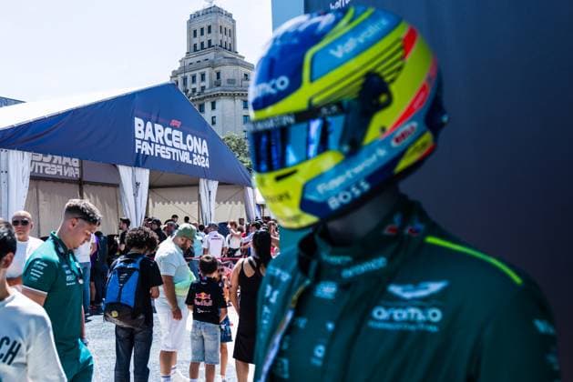 June 15, 2024, Barcelona, Barcelona, Spain: Inauguration of the F1 Barcelona Fan Village for the celebration of the Spanish Formula 1 Grand Prix.at Pl. Catalunya on June 15, 2024 in Barcelona, Spain. Barcelona Spain - ZUMAa181 20240615_zaa_a181_082 Copyright: xJavierxBorregox