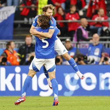 DORTMUND, Signal Iduna Park Stadium, 15-06-2024 , European Football Championship Euro2024, Group stage match no.4 between Italy and Albania, Italy player Nicolo Barella after scoring 2-1 with Italy player Riccardo Calafiori Italy - Albania (Euro2024)  x25498451x Copyright: