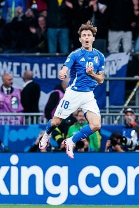 UEFA EURO, EM, Europameisterschaft,Fussball 2024: Gruppenspiel Italien - Albanien; 15.06.2024 Jubel zum 2:1 durch Nicolo Barella (Italien, 18) UEFA EURO 2024: Gruppenspiel Italien - Albanien; BVB Stadion Dortmund, Dortmund am 15.06.2024 Copyright: xBEAUTIFULxSPORTS Meuselx