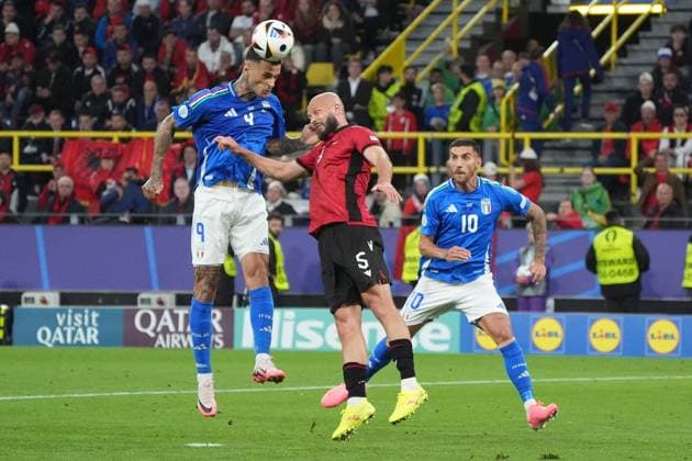 Kopfball Gianluca Scamacca (Italien, Italy, Italia, 09) - Dortmund 15.06.2024: Italien vs. Albanien, EURO2024 M4, Gruppe B, EM-Arena Dortmund