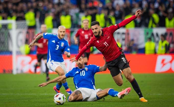 Dortmund, Germany. 15th Jun 2024. Armando Broja (ALB) Lorenzo Pellegrini (ITA) Italy - Albania Italien - Albanien 15.06.2024