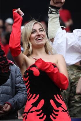 Germany - UEFA EURO, EM, Europameisterschaft,Fussball 2024 - Italy vs Albania - 15 06 2024 GERMANY, DORTMUND, JUNE 15. Supporter of Albania during the UEFA EURO 2024 group B stage match between Italy and Albania. on June 15, 2024, BVB Stadion in Dortmund, Germany. Photo by Manuel Blondeau AOP.Press Dortmund BVB Stadion Germany Copyright: x ManuelxBlondeau AOP.Pressx AOP20240615 0012