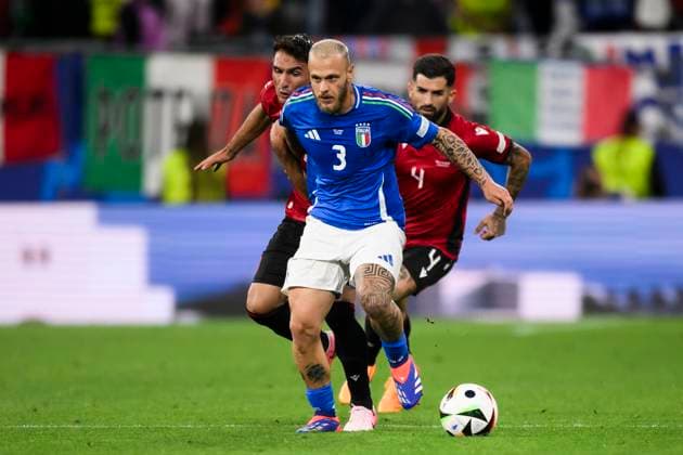 Italy v Albania - UEFA EURO, EM, Europameisterschaft,Fussball 2024 Federico Dimarco of Italy competes for the ball with Qazim Laci of Albania and Elseid Hysaj of Albania during UEFA EURO 2024 group stage football match between Italy and Albania. Dortmund Germany Copyright: xNicolòxCampox