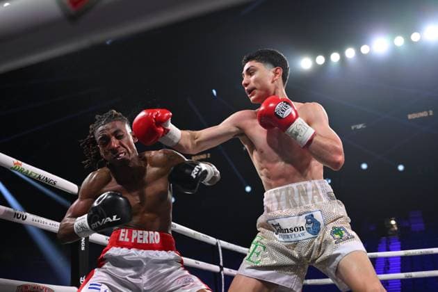 Sport Themen der Woche KW24 Sport Bilder des Tages June 15, 2024, Las Vegas, Nevada, USA: BRAYAN GONZALEZ of Phoenix, AZ win his pro debut against JAMES MULDER of Antioch, CA by a unanimous decision during PBC on Prime at the MGM Grand Arena in Las Vegas Las Vegas USA - ZUMAo117 20240615_zsp_o117_007 Copyright: xMikaelxOnax