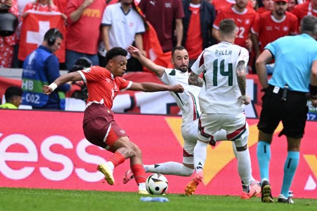 Dan Ndoye (Switzerland)Attila Fiola (Hungary) during the UEFA EURO, EM, Europameisterschaft,Fussball Germany 2024 match between Hungary 1-3 Switzerland at Cologne Stadium on June 15, 2024 in Cologne, Germany. Noxthirdxpartyxsales  (256542746)