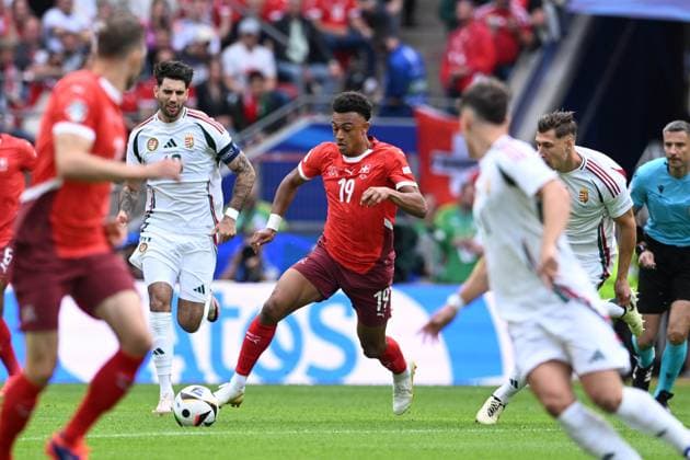 Dan Ndoye (Switzerland)Willi Orban (Hungary) during the UEFA EURO, EM, Europameisterschaft,Fussball Germany 2024 match between Hungary 1-3 Switzerland at Cologne Stadium on June 15, 2024 in Cologne, Germany. Noxthirdxpartyxsales  (256543655)