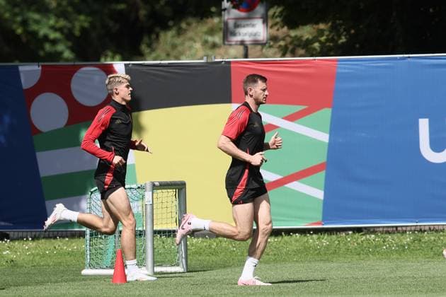 EURO 2024, Nationalteam Belgien, Training Belgium s Charles De Ketelaere, Belgium s Jan Vertonghen and pictured during a training session of Belgian national soccer team Red Devils, Sunday 16 June 2024 at their base camp in Freiberg am Neckar, Germany, in preparation of the UEFA EURO, EM, Europameisterschaft,Fussball 2024 European Soccer Championships. The Red Devils play in Group E at the Euro 2024 European Championships in Germany. BRUNOxFAHY  x94656749x