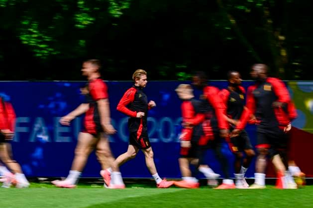EURO 2024, Nationalteam Belgien, Training Belgium Media Activities - UEFA EURO, EM, Europameisterschaft,Fussball 2024 16 06 2024 FREIBERG AM NECKA, GERMANY - JUNE 16 : De Bruyne Kevin forward of Belgium during a training session of the Belgian Red Devils at the UEFA EURO 2024 European Football Championship tournament on June 16, 2024 in Freiberg am Necka, Germany, 16 06 2024 Freiberg am Necka Germany  Copyright: xPeterxDexVoechtx