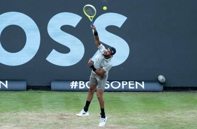 Matteo Berrettini (ITA) beim Aufschlag. xettx, Deutschland, Stuttgart, 16.06.2024, Tennis, Boss Open, 2024, Finale, J.Draper (GBR) - M.Berrettini (ITA), TC Weissenhof, Center Court Foto: A2 Bildagentur Peter Hartenfelser