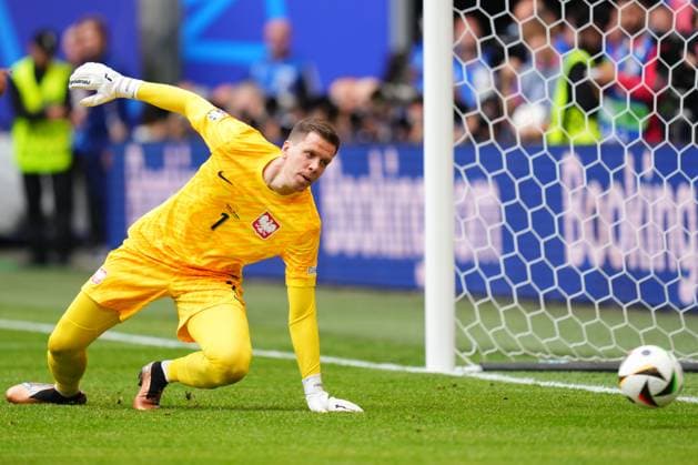 GER: Poland v Netherlands. UEFA EURO, EM, Europameisterschaft,Fussball 2024 Wojciech Szczesny of Poland during the UEFA Euro 2024 match between Poland and Netherlands, Group D, date 1, played at Volksparkstadion on June 16, 2024 in Hamburg, Germany. kpng Copyright: xBaguxBlancox xxPRESSINPHOTOx PS_240616_POL_HOL_010