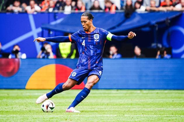 Virgil van Dijk (Niederlande, 04) GER, Polen vs. Niederlande, Fussball Europameisterschaft, UEFA EURO, EM, Europameisterschaft,Fussball 2024, Spieltag 1, 16.06.2024 GER, Polen vs. Niederlande, Fussball Europameisterschaft, UEFA Euro 2024, Spieltag 1, 16.06.2024 Hamburg Copyright: xEibner-Pressefoto MarcelxvonxFehrnx EP_MFN