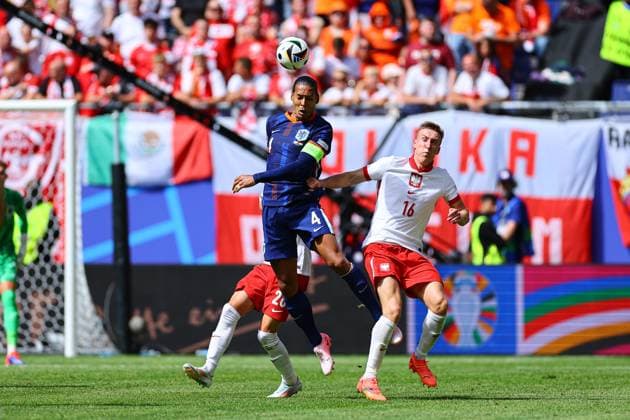 2024.06.16 Hamburg Pilka nozna Reprezentacja Mistrzostwa Europy EURO 2024 Niemcy Polska - Holandia N z Virgil van Dijk Foto Pawel Andrachiewicz PressFocus 2024.06.16 Hamburg Football European Championships 2024 EURO 2024 Germany Poland - Netherlands Virgil van Dijk Credit: Pawel Andrachiewicz PressFocus NEWSPIX.PL --- Newspix.pl  20240616_PF_PA089