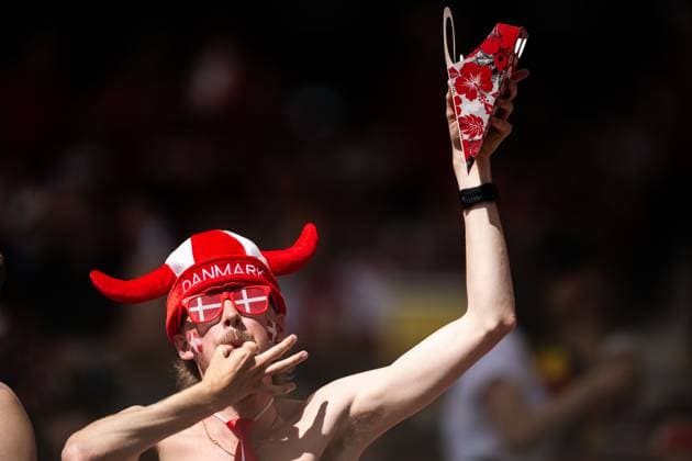 240616 Fan of Denmark ahead of the UEFA EURO, EM, Europameisterschaft,Fussball 2024 Football Championship match between Slovenia and Denmark on June 16, 2024 in Stuttgart. Photo: Mathias Bergeld BILDBYRAN kod MB MB0936 fotboll football soccer fotball fotbolls-em europamästerskap em uefa euro uefa european football championship euro 2024 slovenien slovenia danmark denmark bbeng publik Copyright: MATHIASxBERGELD BB240616MB010