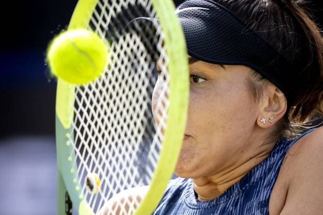 ROSMALEN - Bianca Andreescu (CAN) in action against Liudmila Samsonova (RUS) during the final of the Libema Open tennis tournament in Rosmalen. ANP SANDER KONING xVIxANPxSportx xxANPxIVx 501241534 originalFilename: 501241534.jpg