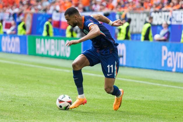 Poland v Netherlands: Group D - UEFA EURO, EM, Europameisterschaft,Fussball 2024 Cody Gakpo (NED) is playing during the Poland vs Netherlands match in Hamburg, Germany, on June 16, 2024. Hamburg Germany  Copyright: xFotoxOlimpikx originalFilename:jastrzebowski-polandvs240616_npdHD.jpg