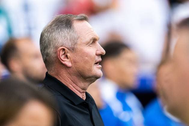 240616 Head coach Matjaz Kek of Slovenia ahead of the UEFA EURO, EM, Europameisterschaft,Fussball 2024 Football Championship match between Slovenia and Denmark on June 16, 2024 in Stuttgart. Photo: Mathias Bergeld BILDBYRAN kod MB MB0936 fotboll football soccer fotball fotbolls-em europamästerskap em uefa euro uefa european football championship euro 2024 slovenien slovenia danmark denmark bbeng Copyright: MATHIASxBERGELD BB240616MB041