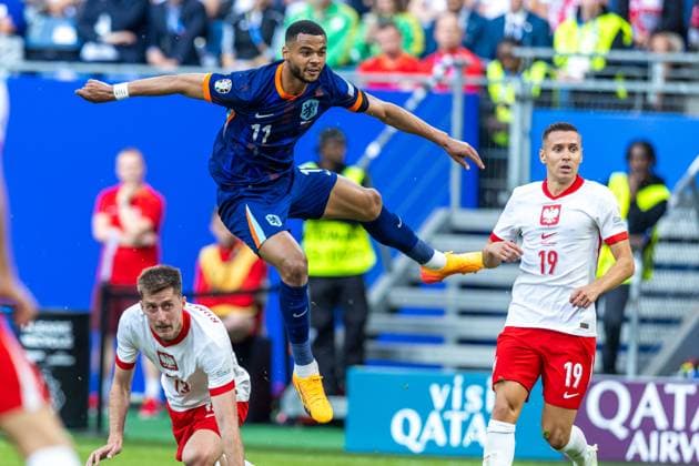 Poland v Netherlands - UEFA EURO, EM, Europameisterschaft,Fussball 2024 Cody Gakpo is playing during the UEFA Euro 2024 Group D match between Poland v Netherlands, at the stadium in Hamburg, Germany, on June 16, 2024. Hamburg Germany  Copyright: xAndrzejxIwanczukx originalFilename:iwanczuk-polandvn240616_npSPh.jpg