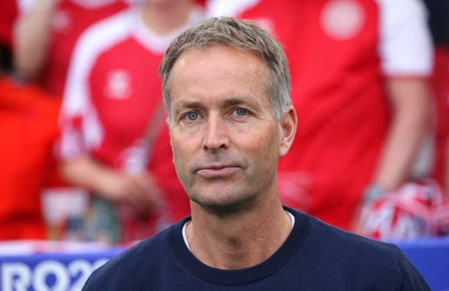 BAU 16.06.2024 Stuttgart Fußball EM 2024 Slowenien vs. Dänemark, Trainer Kasper Hjulmand (DEN)