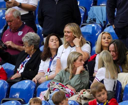 Serbia v England UEFA EURO, EM, Europameisterschaft,Fussball 2024 Group C Katie Goodland (centre), wife of Harry Kane before the UEFA Euro 2024 Group C match between Serbia and England at Veltins-Arena, Gelsenkirchen Copyright: xPaulxChestertonx FIL-20270-0018 UK Newspapers OUT