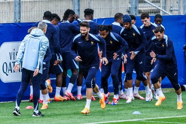 Fussball, UEFA EURO, EM, Europameisterschaft,Fussball 2024 Gruppe D Abschlusstraining Frankreich 16.06.2024, Paul Janes Stadion Düsseldorf Olivier Giroud (Frankreich, 9) Düsseldorf Paul Janes Stadion Nordrhein-Westfahlen Deutschland