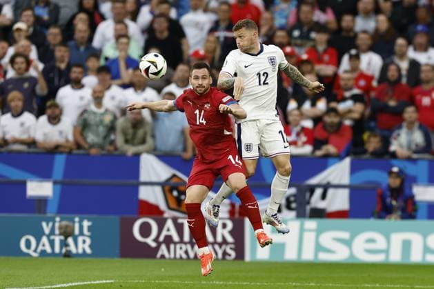 GELSENKIRCHEN, Veltins Arena, 16-06-2024 , European Football Championship Euro2024, Group stage match no.2 between Serbia and England. (L-R) Serbia player Andrija Zivkovic, England player Kieran Trippier Serbia - England (Euro2024)  x25510544x Copyright: