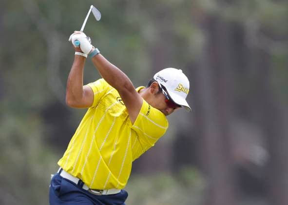 Hideki Matsuyama of Japan hits his tee shot on the sixth hole during the final round of the 124th U.S. Open golf championship at Pinehurst Resort & Country Club in Pinehurst, N.C. on Sunday, June 16, 2024.  NCP20240616306 JOHNxANGELILLO