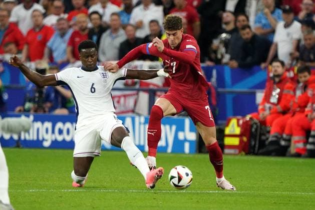 EURO 2024, Fussball, UEFA EURO, EM, Europameisterschaft,Fussball 2024, EM 2024, Gruppenphase, Gruppe C, Serbien-England, ArenaAufSchalke, Gelsenkirchen, Marc Guehi, England,Dusan Vlahovic, Serbien