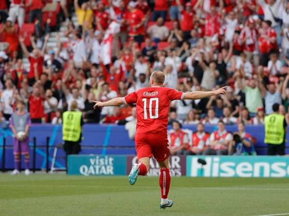 Sport Themen der Woche KW24 Sport Bilder des Tages (240617) -- STUTTGART, June 17, 2024 -- Christian Eriksen of Denmark celebrates scoring during the UEFA EURO, EM, Europameisterschaft,Fussball 2024 Group C match between Denmark and Slovenia in Stuttgart, Germany on June 16, 2024. (Photo by Xinhua) (SP)GERMANY-STUTTGART-FOOTBALL-EURO 2024-DENMARK VS SLOVENIA PhilippexRuiz 