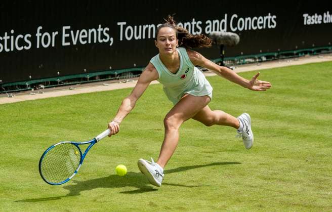 17.06.2024, WTA, Tennis Damen 500, Tennis, Damen, ecotrans Ladies Open 2024, Berlin, 1. Runde, Arantxa Rus (Niederlande) - Zeynep Sönmez (Türkei) Zeynep Sönmez (Türkei) Berlin Steffi-Graf-Stadion Berlin Deutschland