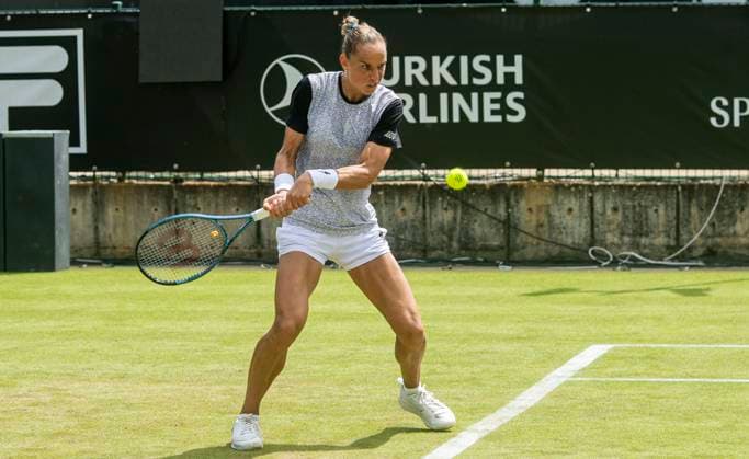 17.06.2024, WTA, Tennis Damen 500, Tennis, Damen, ecotrans Ladies Open 2024, Berlin, 1. Runde, Arantxa Rus (Niederlande) - Zeynep Sönmez (Türkei) Arantxa Rus (Niederlande) Berlin Steffi-Graf-Stadion Berlin Deutschland