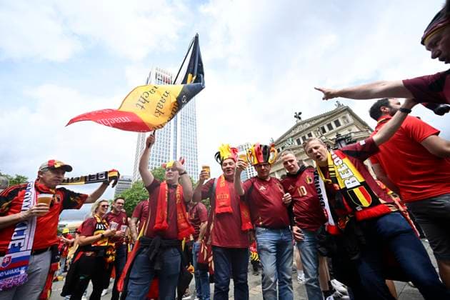 Belgium v Slovakia Group E - UEFA EURO, EM, Europameisterschaft,Fussball 2024 FRANKFURT AM MAIN, GERMANY - JUNE 17 : Supporters and fans ahead of the UEFA EURO 2024 European Football Championship tournament group E stage match between Belgium and Slovakia at Frankfurt Arena on June 17, 2024 in Frankfurt am Main, Germany, 17 06 2024 Frankfurt am Main Germany  Copyright: xPeterxDexVoechtx