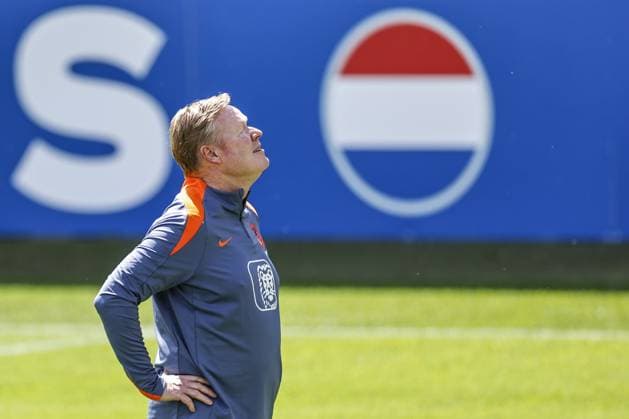 WOLFSBURG - Holland coach Ronald Koeman during a training session of the Dutch national team, Nationalteam in the AOK Stadium on June 17, 2024 in Wolfsburg, Germany. The Dutch national team is preparing for the group match at the European Football Championship in Germany against France. ANP Dutch Highest Maurice van Steen UEFA EURO, EM, Europameisterschaft,Fussball 2024 Germany 2024 xVIxANPxSportx xVanxSteenxFotografiexIVx 501316736 originalFilename: 501316736.jpg