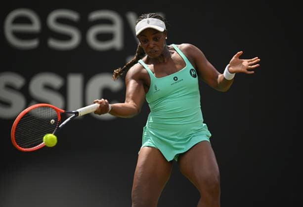 Sloane Stephens of the USA in action during her first round match Rothesay Classic Birmingham, Day 1, Tennis, Edgbaston Priory Club, Birmingham, UK - 17 June 2024  Copyright: xAnnaxGowthorpe Shutterstockx 14539764b