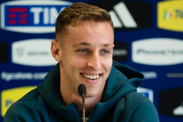 Davide Frattesi press conference, PK, Pressekonferenz Davide Frattesi of Italy smiles during a press conference. Italy will play their second match at the UEFA EURO, EM, Europameisterschaft,Fussball 2024 against Spain on 20 June 2024. Iserlohn Germany Copyright: xNicolòxCampox