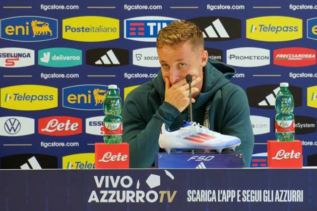 Davide Frattesi of Italy during press conference, PK, Pressekonferenz at casa azzurri media center in Iserlohn, Germany on 17 June 2024. during UEFA EURO, EM, Europameisterschaft,Fussball 2024 - Italy press conference and Training session, UEFA European Football Championship in Iserlhon, Germany, June 17 2024  Copyright: xEmmanuelexMastrodonato IPAxSportx xx IPA_47209474 IPA_Agency_IPA47209474