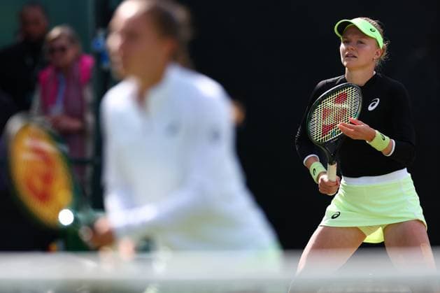 16th June 2024; Lexus Nottingham Tennis Centre, Nottingham, England; Rothesay Nottingham Open, Day 7; Harriet Dart during her doubles final match with Diane Parry against Gabriela Dabrowski and Erin Routliffe  ActionPlus12655709 ShaunxBrooks